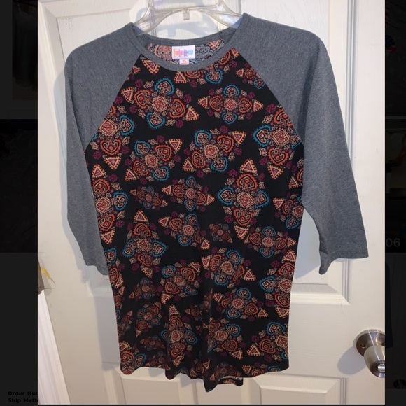 LuLaroe 3/4 sleeve shirt - Picture 1 of 3